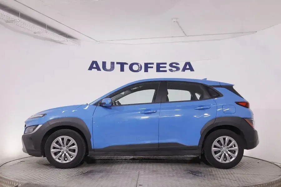 Usado Hyundai Kona 120 CV (88 kW) 2022 Azul SUV