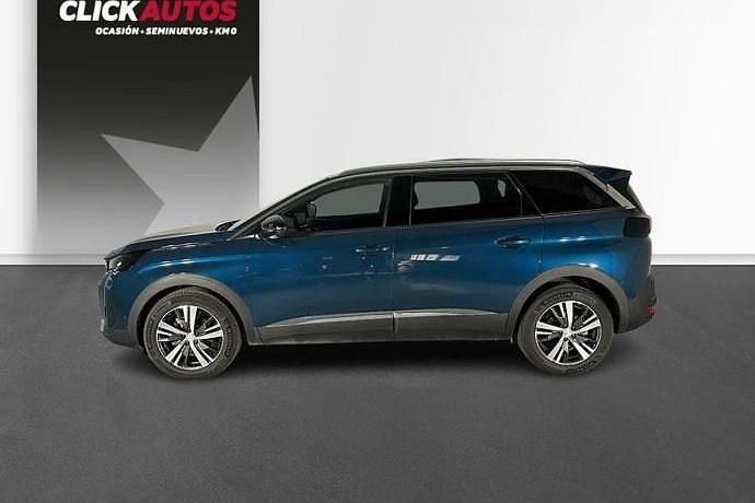 Usado Peugeot 5008 Allure 130 CV (95 kW) 2023 Gris Monovolumen