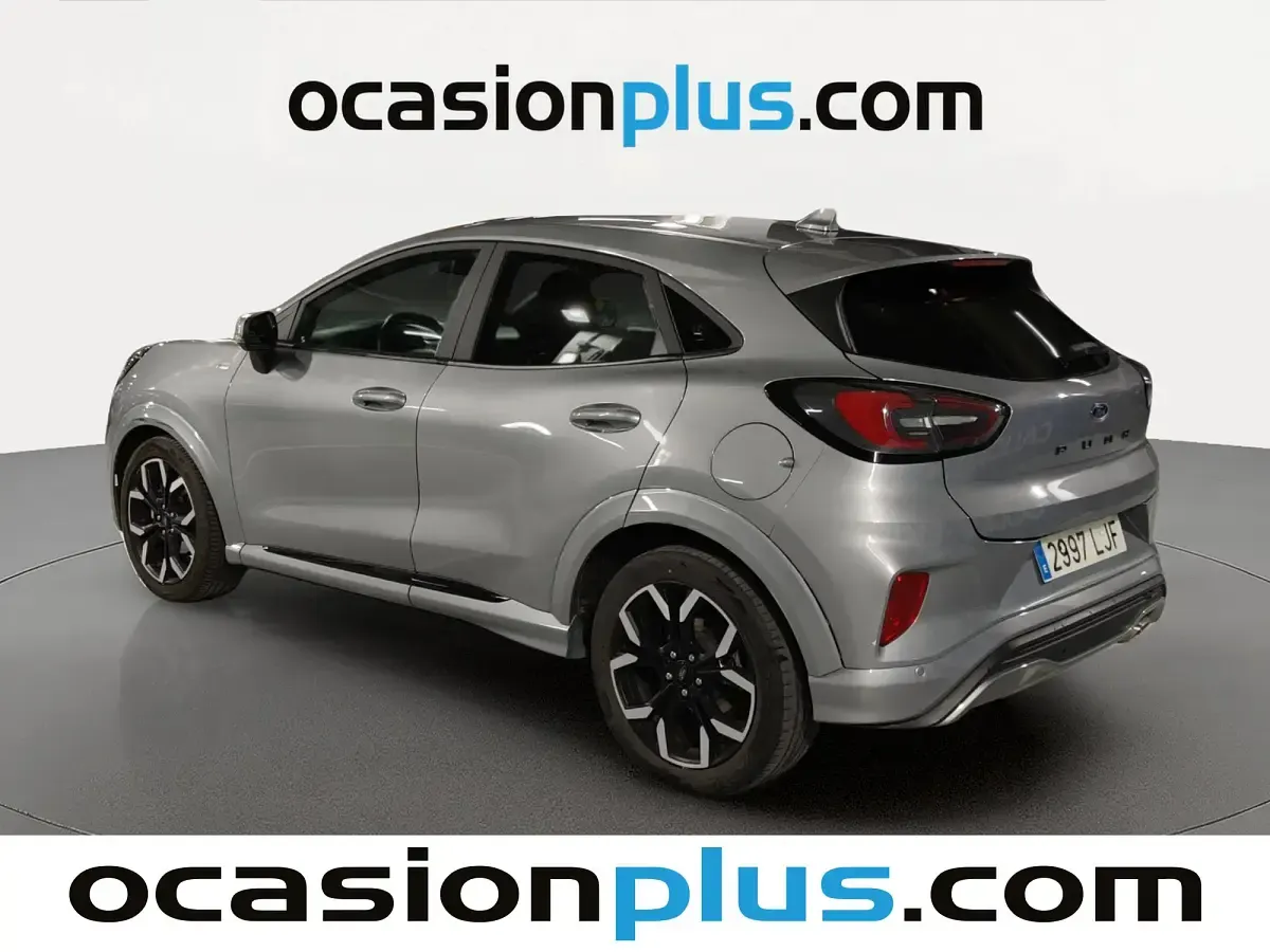 Usado Ford Puma ST-Line X 125 CV (91 kW) 2020 Gris plata SUV