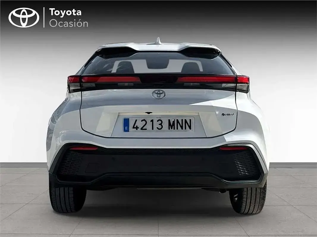 Usado Toyota C-HR Advance 140 CV (102 kW) 2024 SUV