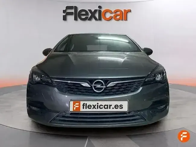 Usado Opel Astra 110 CV (80 kW) 2020 Gris Berlina