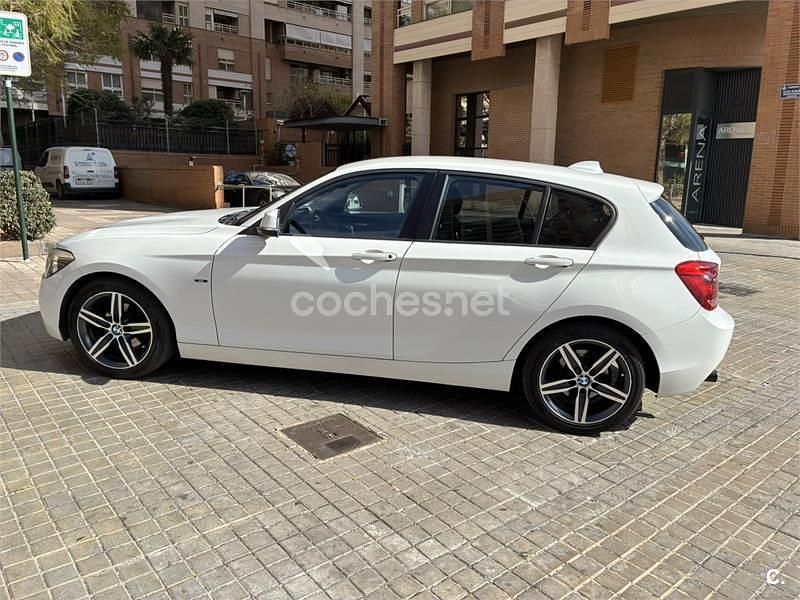 Usado BMW 116 Sport Line 116 HP (85 kW) 2011 Branco Citadino