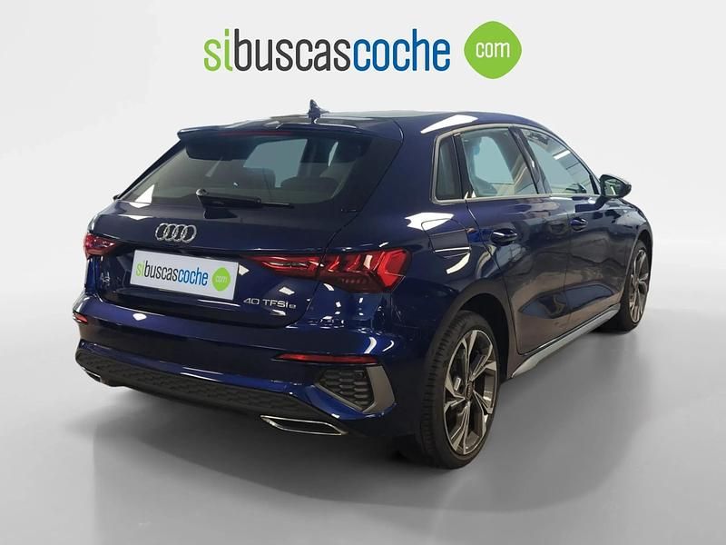 Usado Audi A3 Sportback e-tron S-Line 204 CV (150 kW) 2024 Azul Utilitario