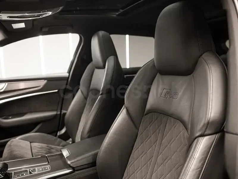 Usado Audi RS6 600 CV (441 kW) 2021 Negro Familiar