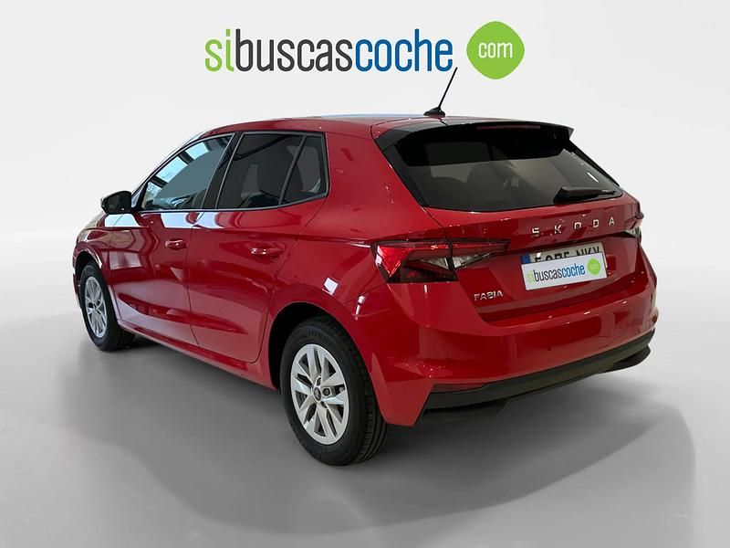 Nuevo Skoda Fabia Selection 95 CV (69 kW) 2026 Rojo Utilitario