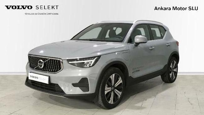 Gris Usado 2023 Volvo XC40 Core SUV | 30.900 € (Precio justo) - Imagen 1/4