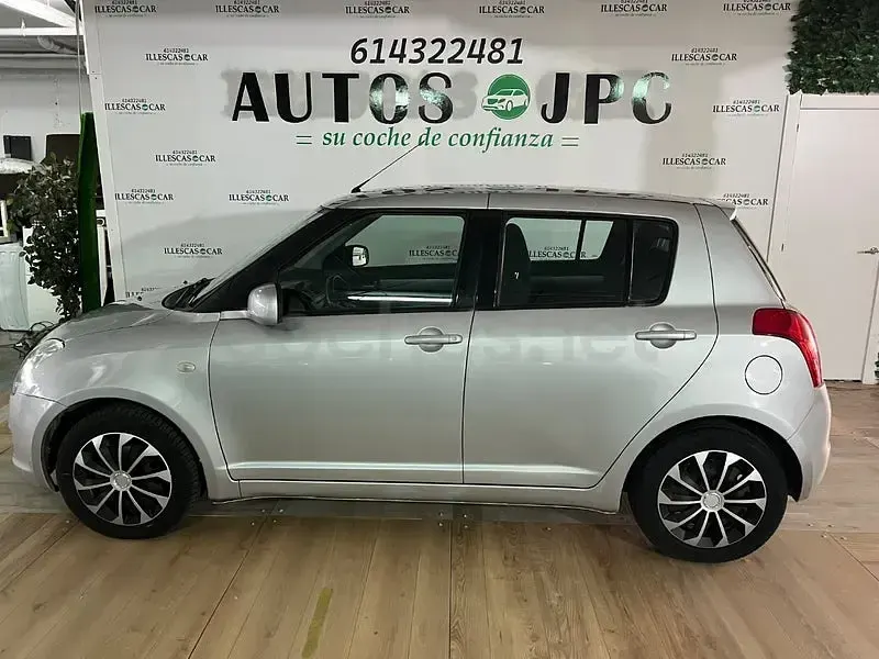 Usado Suzuki Swift GL 92 CV (67 kW) 2009 Gris / plata Utilitario