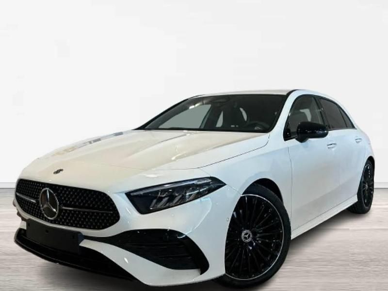 Blanco Nuevo 2025 Mercedes A180 Berlina | 39.400 € (Un poco caro) - Imagen 1/4