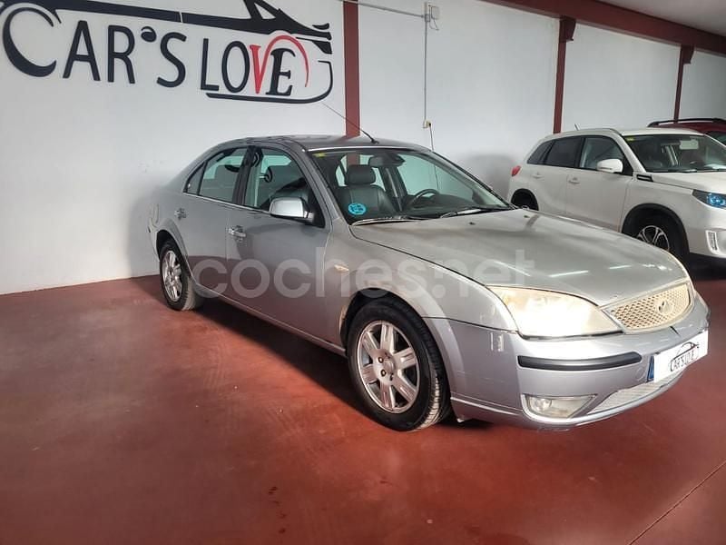 Gris / plata Usado 2007 Ford Mondeo Ghia Berlina | 3290 € (Buen precio) - Imagen 1/4
