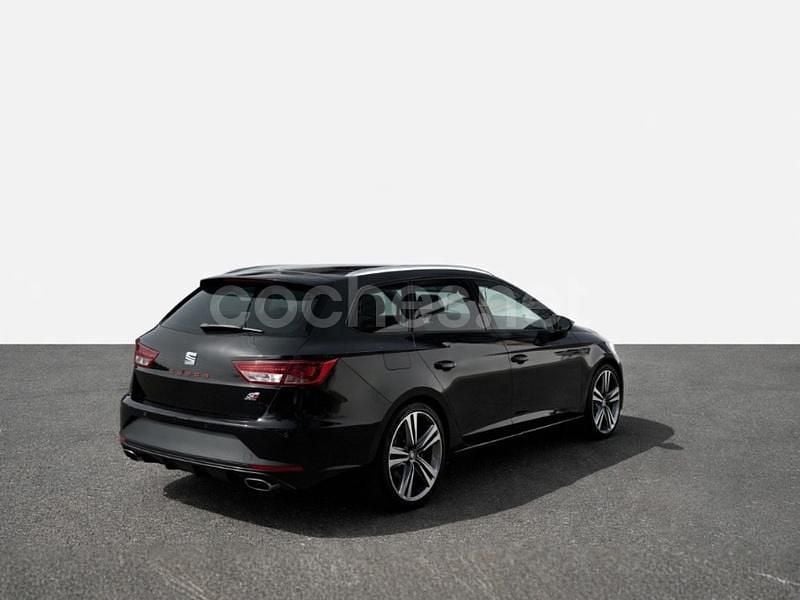 Usado Seat Leon CUPRA 290 CV (213 kW) 2016 Negro Berlina