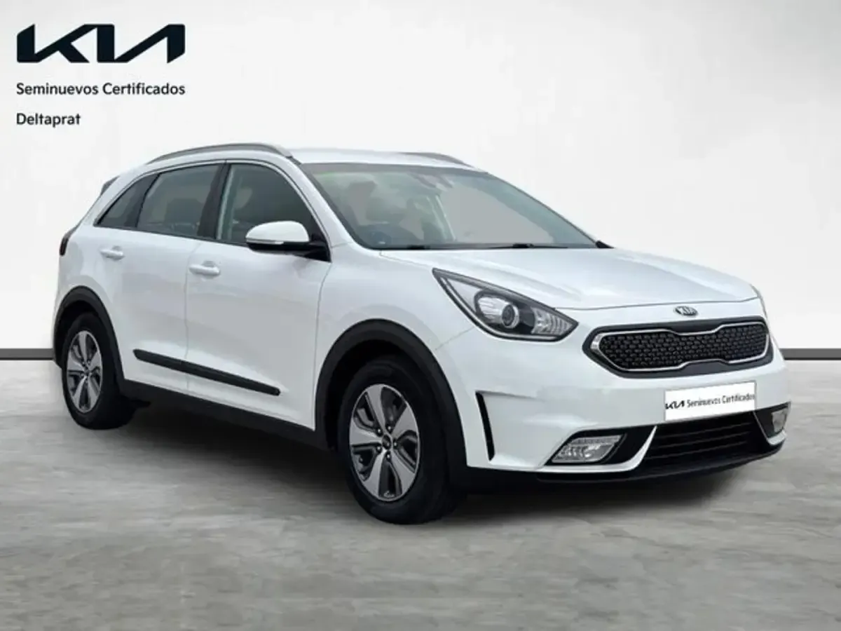 Usado Kia Niro 141 CV (103 kW) 2018 Blanco SUV