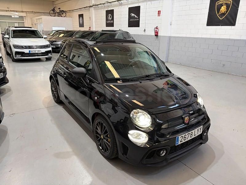 Usado Abarth 595C 180 CV (132 kW) 2022 Negro Descapotable