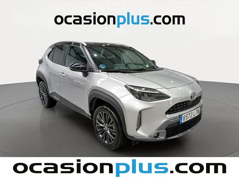 Usado Toyota Yaris Cross 116 CV (85 kW) 2021 Gris SUV