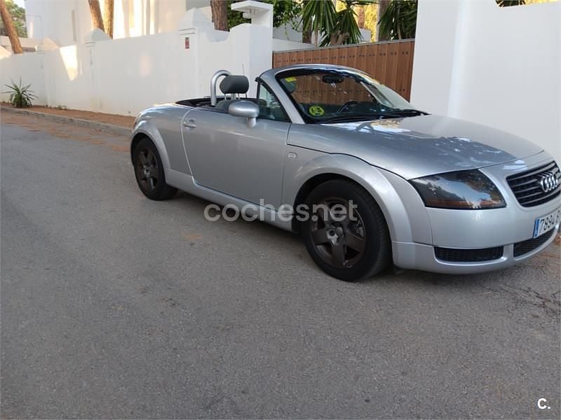 Usado Audi TT Roadster 180 CV (132 kW) 2003 Gris / plata Descapotable