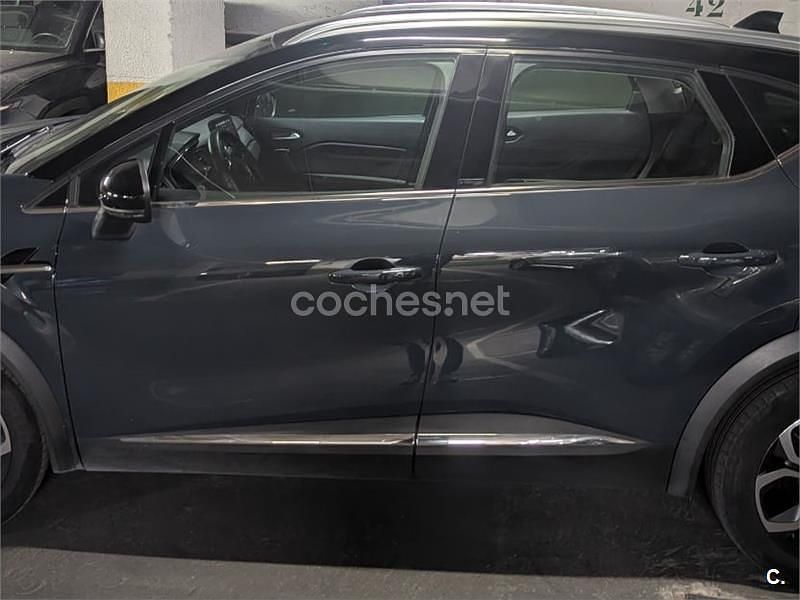 Usado Renault Captur Zen 160 CV (117 kW) 2020 Azul SUV