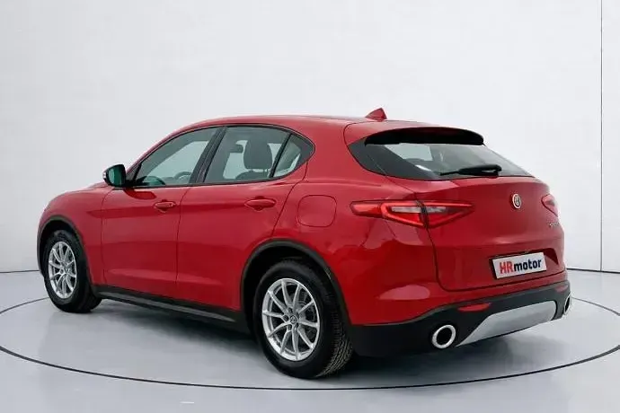 Usado Alfa Romeo Stelvio Business 160 CV (117 kW) 2019 SUV