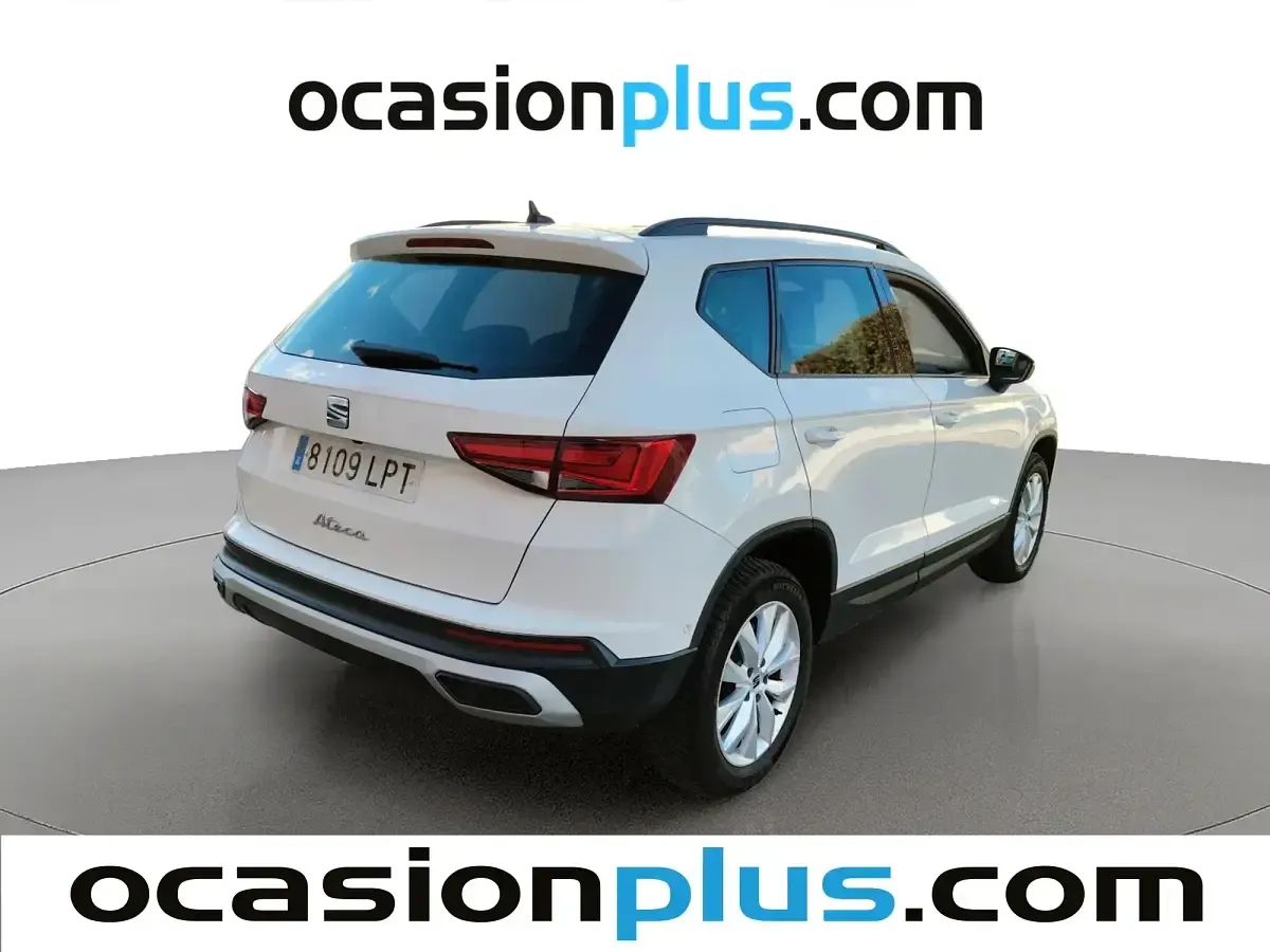 Usado Seat Ateca Style 150 CV (110 kW) 2021 Blanco SUV