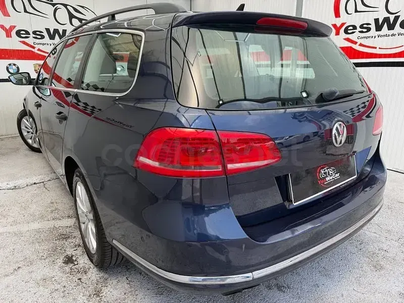 Usado VW Passat Edition 140 CV (102 kW) 2014 Azul Familiar