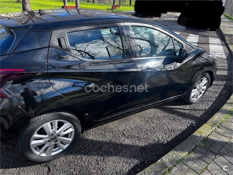 Usado Nissan Micra Acenta 71 HP (52 kW) 2019 Preto Sedan