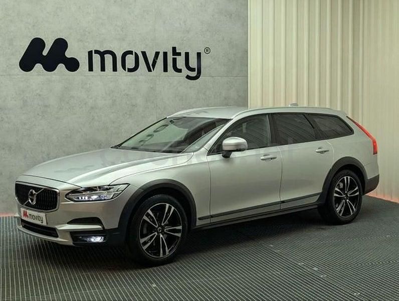 Usado Volvo V90 CC 190 CV (139 kW) 2020 Gris / plata Familiar