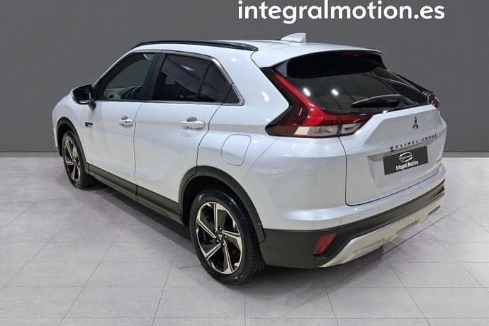 Usado Mitsubishi Eclipse Cross 187 CV (137 kW) 2025 SUV