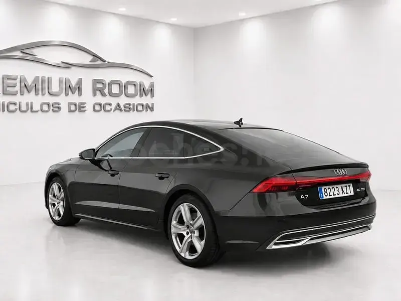 Usado Audi A7 Sportback Design 245 CV (180 kW) 2020 Negro Utilitario