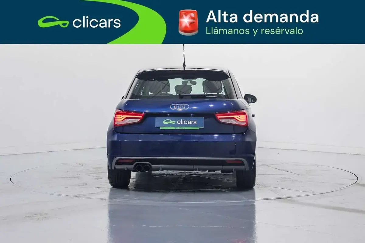 Usado Audi A1 Sportback 125 CV (91 kW) 2017 Azul Utilitario
