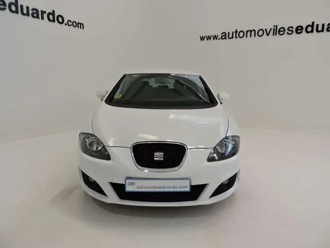 Usado Seat Leon Copa 105 CV (77 kW) 2012 Blanco Utilitario