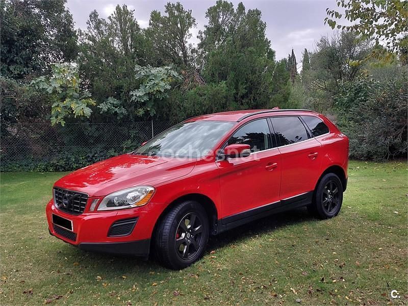 Usado Volvo XC60 Momentum 136 CV (100 kW) 2012 Rojo SUV