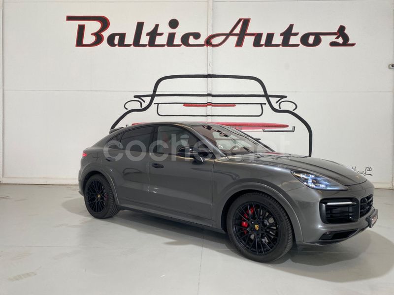 Usado Porsche Cayenne 460 CV (338 kW) 2021 Gris / plata SUV