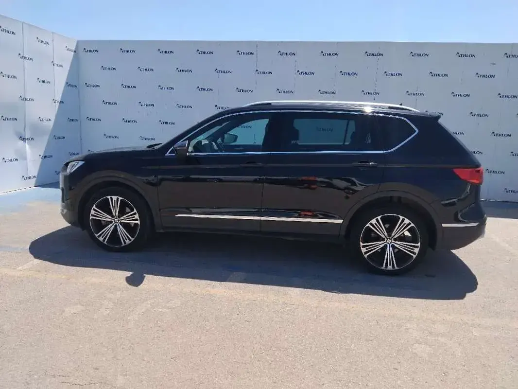 Usado Seat Tarraco 4Drive 200 CV (147 kW) 2021 Negro SUV