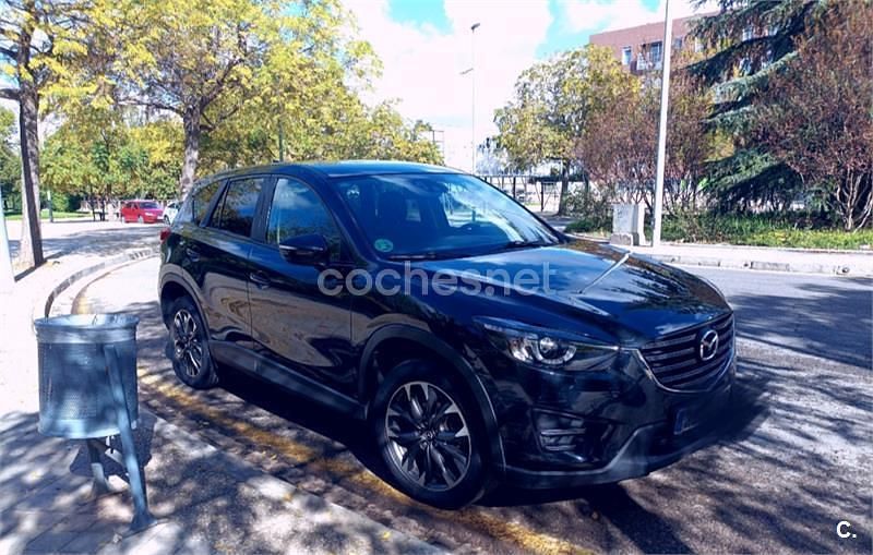Usado Mazda CX-5 Luxury 150 CV (110 kW) 2016 Negro SUV