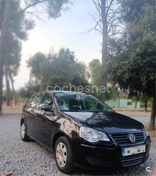 Negro Usado 2005 VW Polo Advance Berlina | 3300 € (Buen precio) - Imagen 1/4