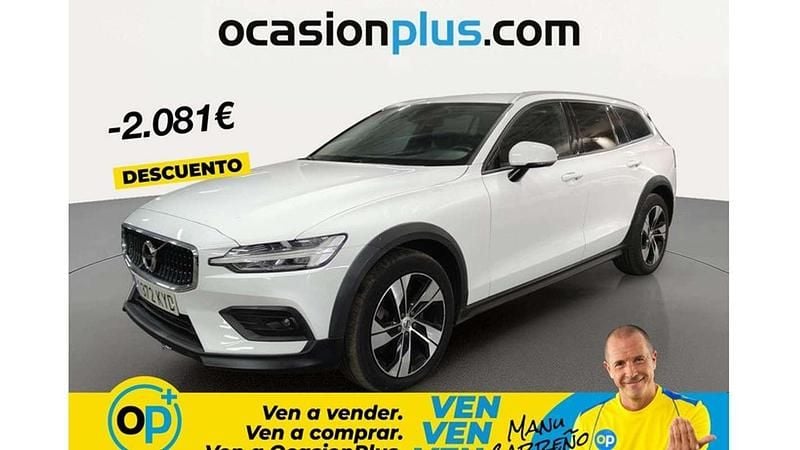 Begagnad Volvo V60 CC 190 HK (139 kW) 2019 Vit Kombi