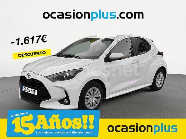 Blanco Usado 2023 Toyota Yaris Active Berlina | 15.250 € (Precio justo) - Imagen 1/4