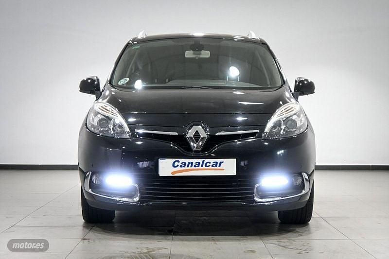 Usado Renault Grand Scénic III Dynamique 130 CV (95 kW) 2013 Negro Monovolumen
