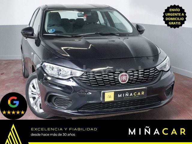 Negro Usado 2018 Fiat Tipo Easy Berlina | 7290 € (Precio justo) - Imagen 1/4