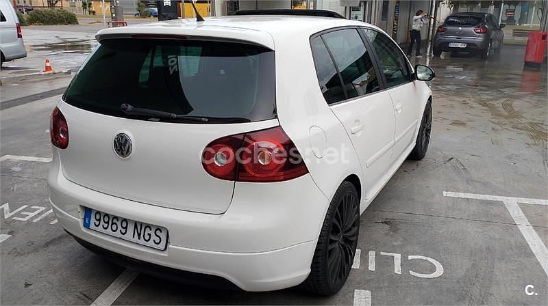 Usado VW Golf VI GT 122 CV (89 kW) 2008 Blanco Utilitario