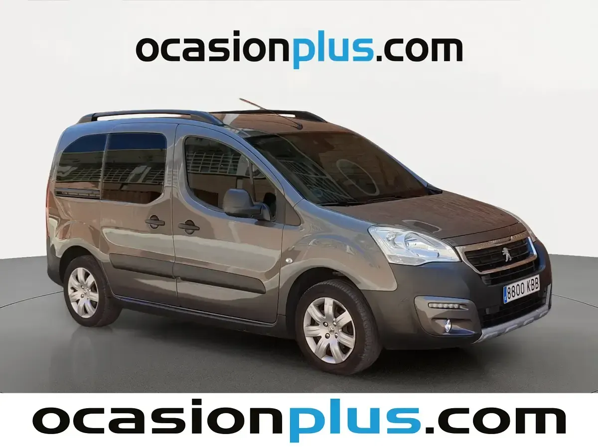 Usado Peugeot Partner Outdoor 100 CV (73 kW) 2017 Marrón Monovolumen
