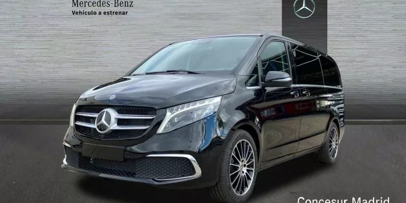 Negro Usado 2024 Mercedes V250 Avantgarde Monovolumen | 56.198 € - Imagen 1/4