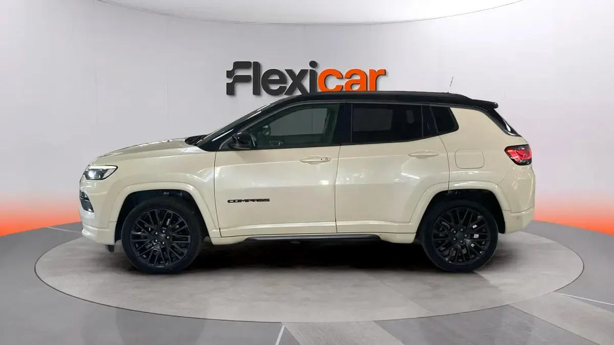 Usado Jeep Compass 241 CV (177 kW) 2021 Blanco SUV