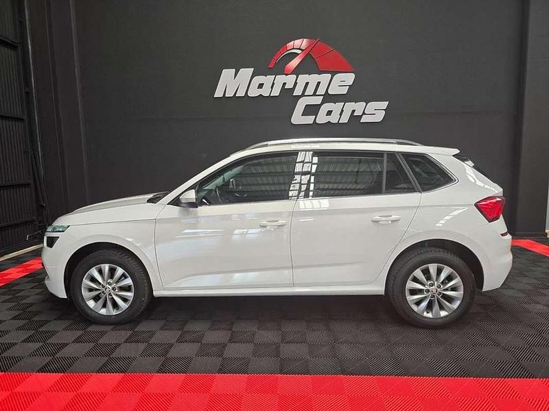 Usado Skoda Kamiq Ambition 110 CV (80 kW) 2021 Blanco SUV