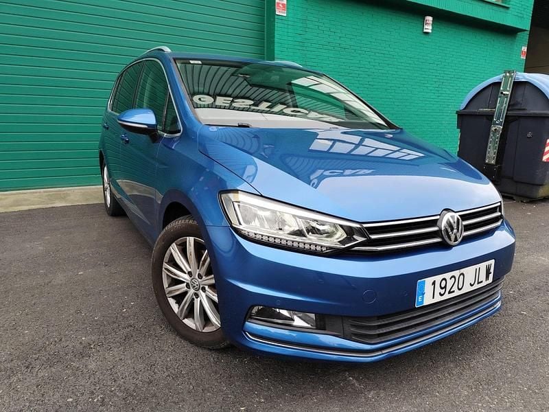 Usado VW Touran Sport 150 CV (110 kW) 2016 Monovolumen