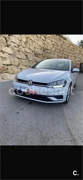 Usado VW Golf VII Business 115 CV (84 kW) 2017 Gris / plata Familiar