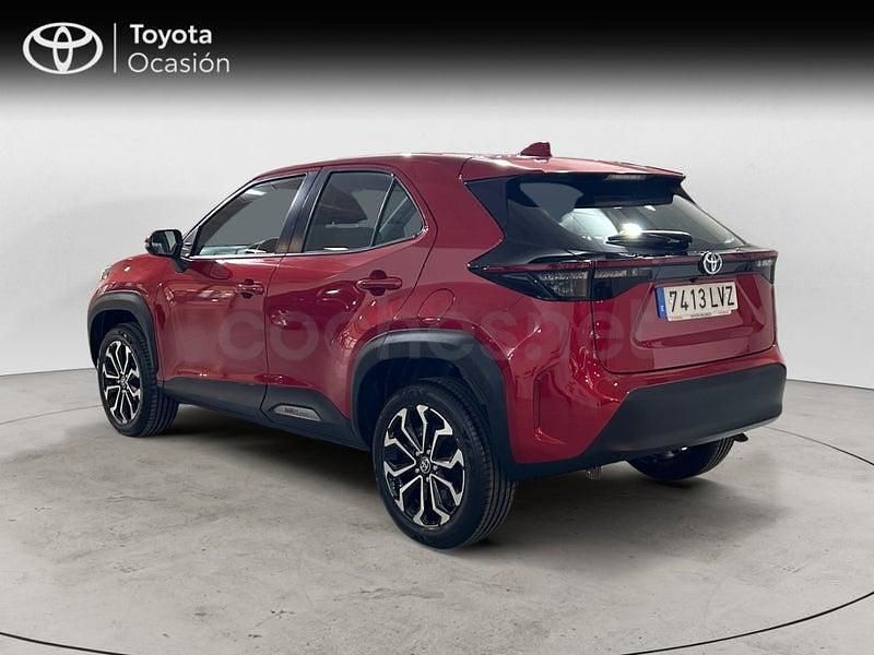 Usado Toyota Yaris Cross Active 116 CV (85 kW) 2022 Rojo SUV