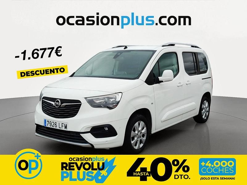 Usado Opel Combo Innovation 131 CV (96 kW) 2020 Blanco Monovolumen