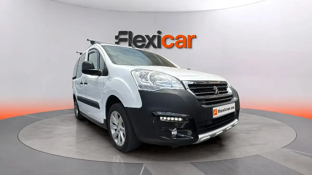 Usado Peugeot Partner Tepee Access 75 CV (55 kW) 2017 Monovolumen
