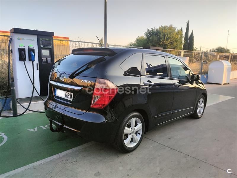 Negro Usado 2008 Honda FR-V Executive Monovolumen | 6590 € (Precio justo) - Imagen 1/4