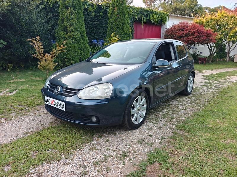 Azul Usado 2005 VW Golf IV Sportline Berlina | 4999 € (Precio justo) - Imagen 1/4