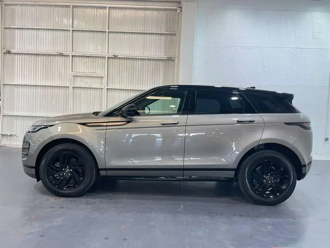 Usado Land Rover Range Rover evoque HSE Dynamic 162 CV (119 kW) 2022 Marrón SUV